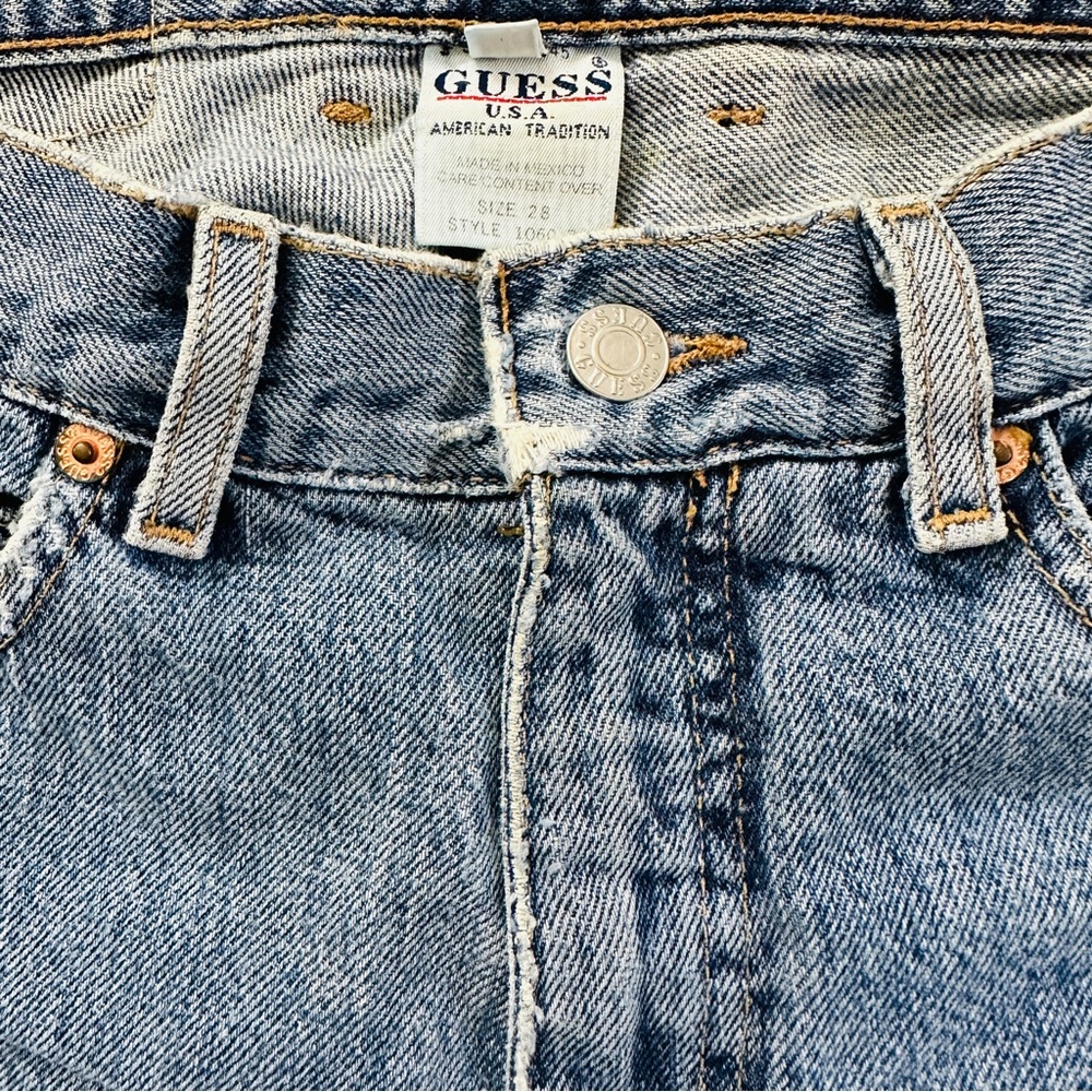 REAL DENIM GUESS HIGHWAISTED SHORTS!! - Picture 11 of 11